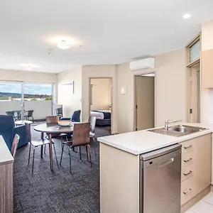 Hume Serviced Aparthotel
